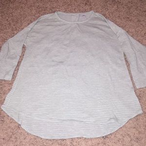 🌐SUPER COMFY kids sweater tee.